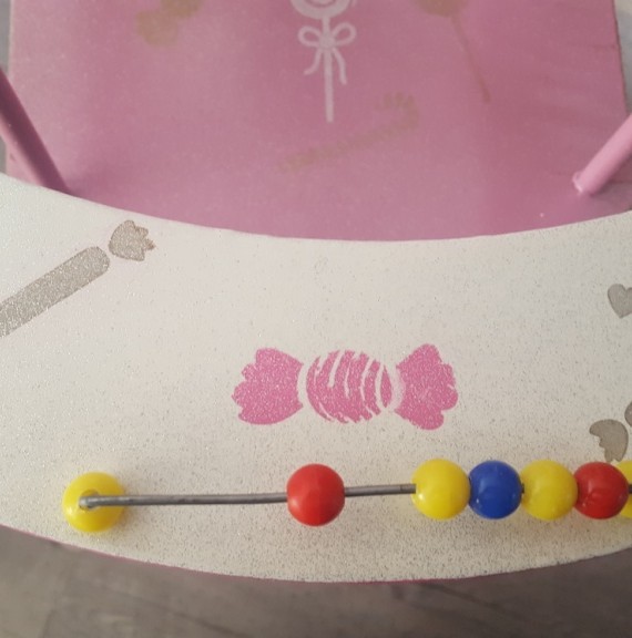 augredupinceau_chaise poupee 2