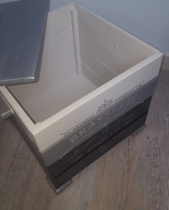 augrédupinceau_pouf en bois_ coffre 2