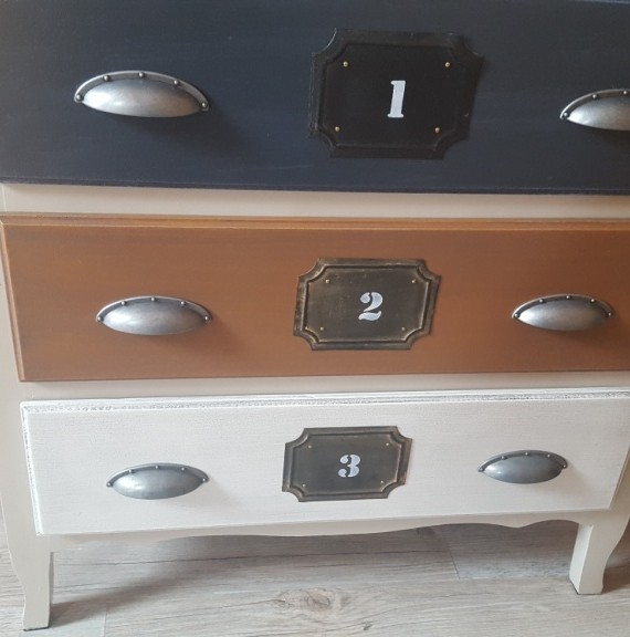 augredupinceau_commode secrétaire_industriel 2