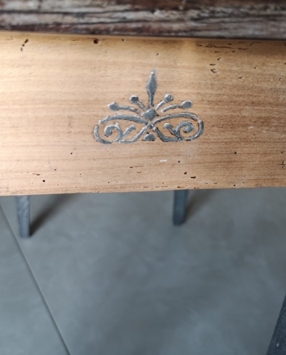 augredupinceau_petite table en chêne ancienne 4